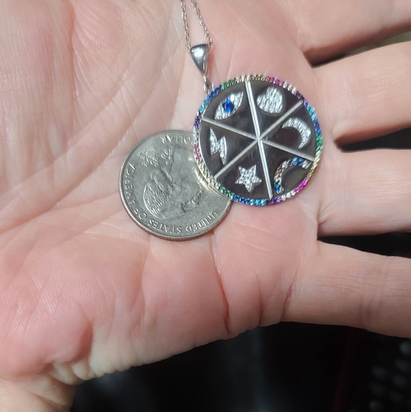 Beautiful sterling Symbol of protection amulet necklace - Picture 4 of 7